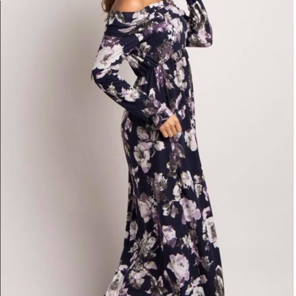 Pinkblush maternity dress small.